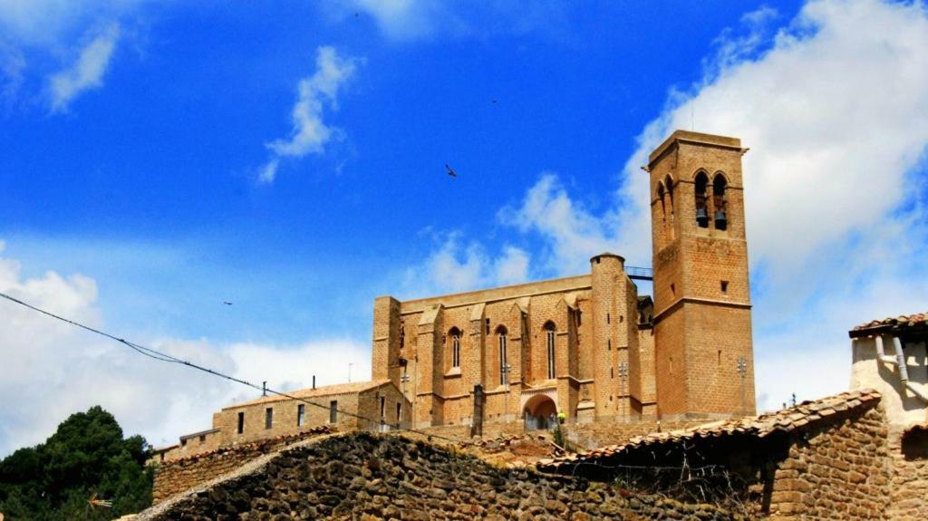 El Diezmo Artajona Exterior foto